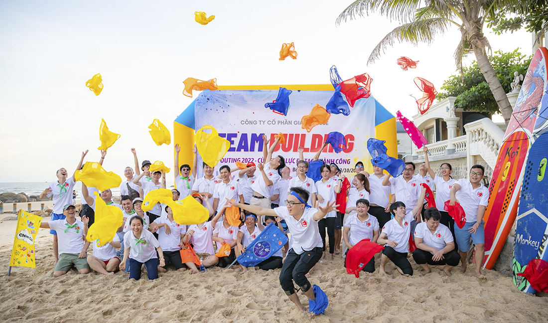Gói Flycam Video Tour Team building Gala Dinner Tân An Long An giá rẻ chất (3)